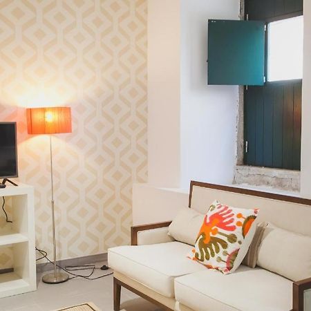 Loving Chiado Apartment Lisbon Exterior photo
