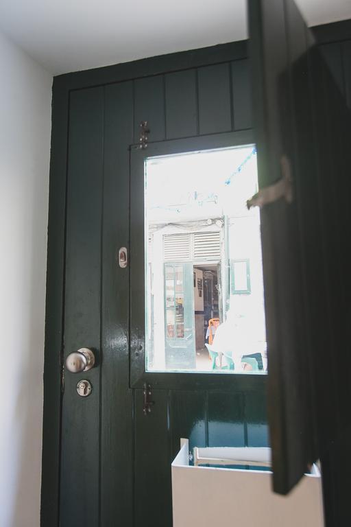 Loving Chiado Apartment Lisbon Room photo